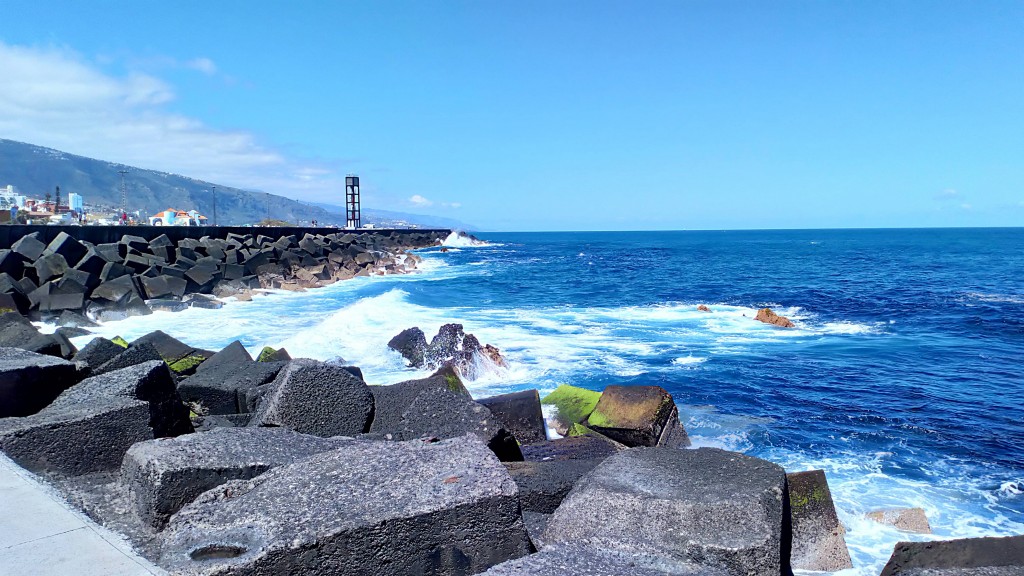 Foto: Rompe olas - Puerto de la Cruz (Santa Cruz de Tenerife), España