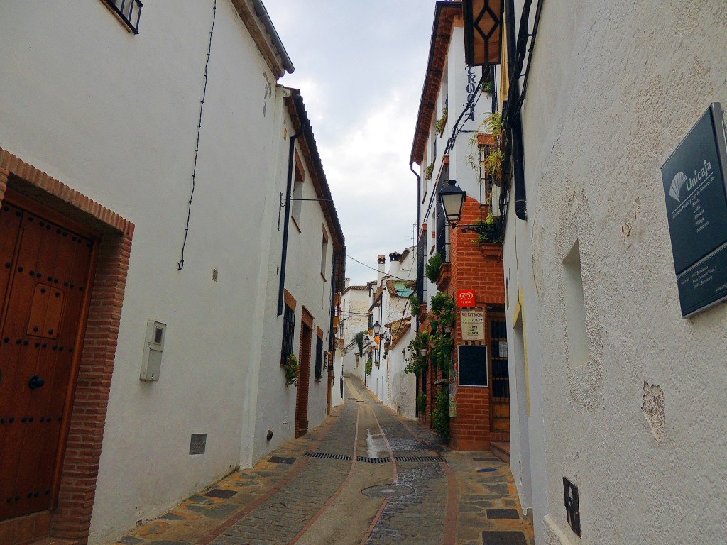Foto: Calle Alta - Benalauria (Málaga), España