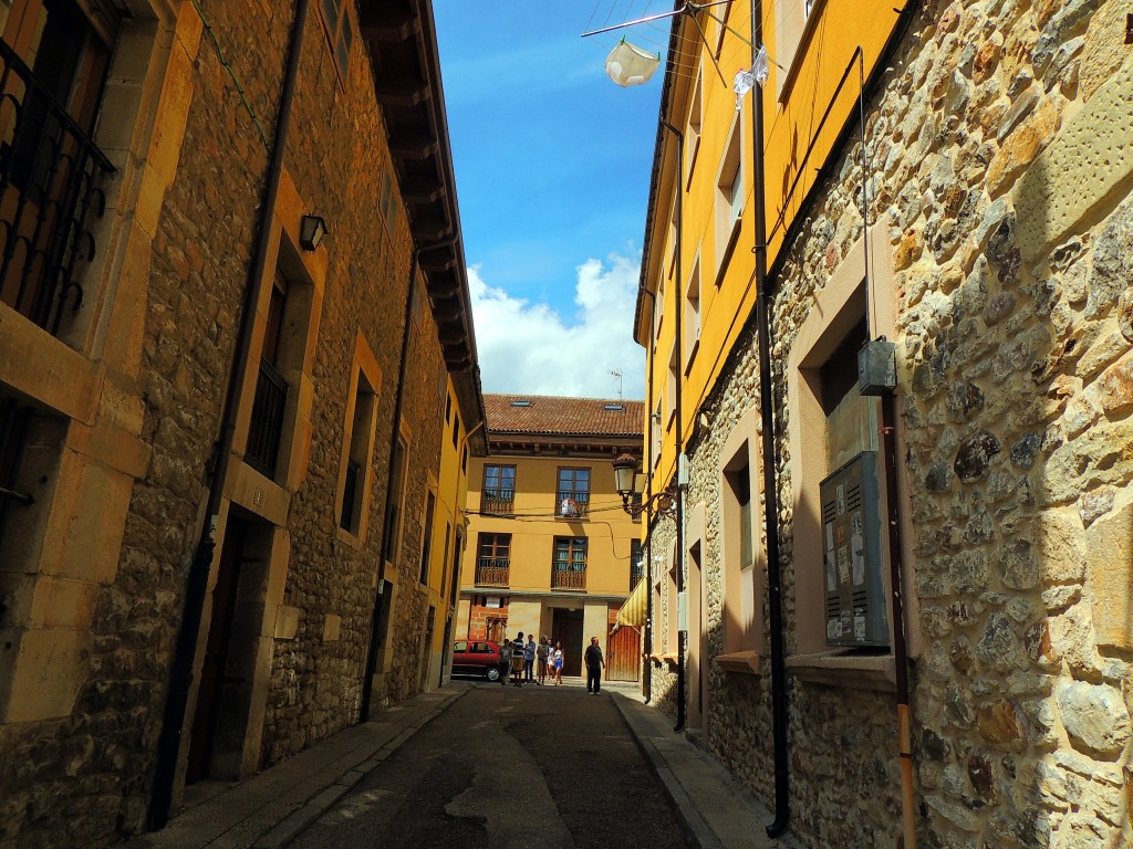Foto: Calle Angel Rodriguez - Cervera de Pisuerga (Palencia), España