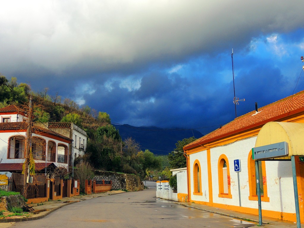 Foto: Avenida Llano de la Estación - Cortes de la Frontera (Málaga), España