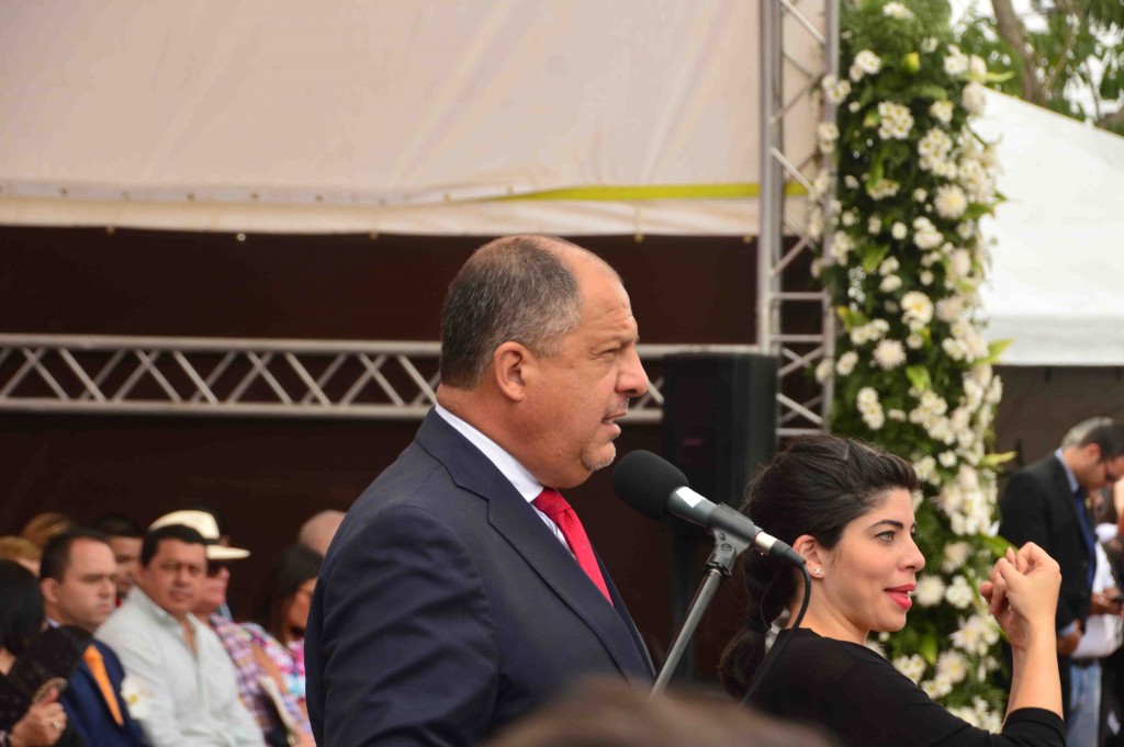 Foto: Discurso presidencial - Alajuela, Costa Rica
