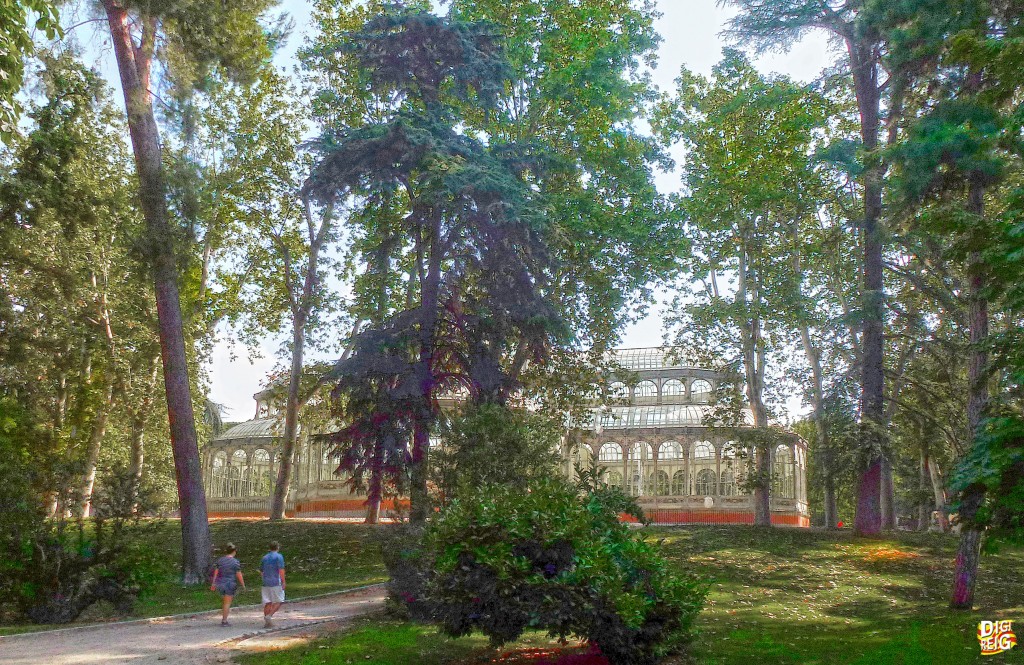 Foto: Parte posterior del Palacio de Cristal del Parque del Retiro - Madrid (Comunidad de Madrid), España