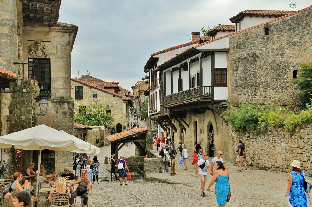 Foto: Centro histórico - Santillana del Mar (Cantabria), España