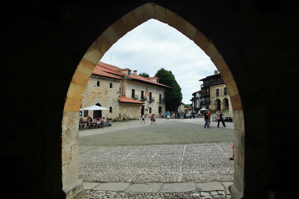 Foto: Centro histórico - Santillana del Mar (Cantabria), España