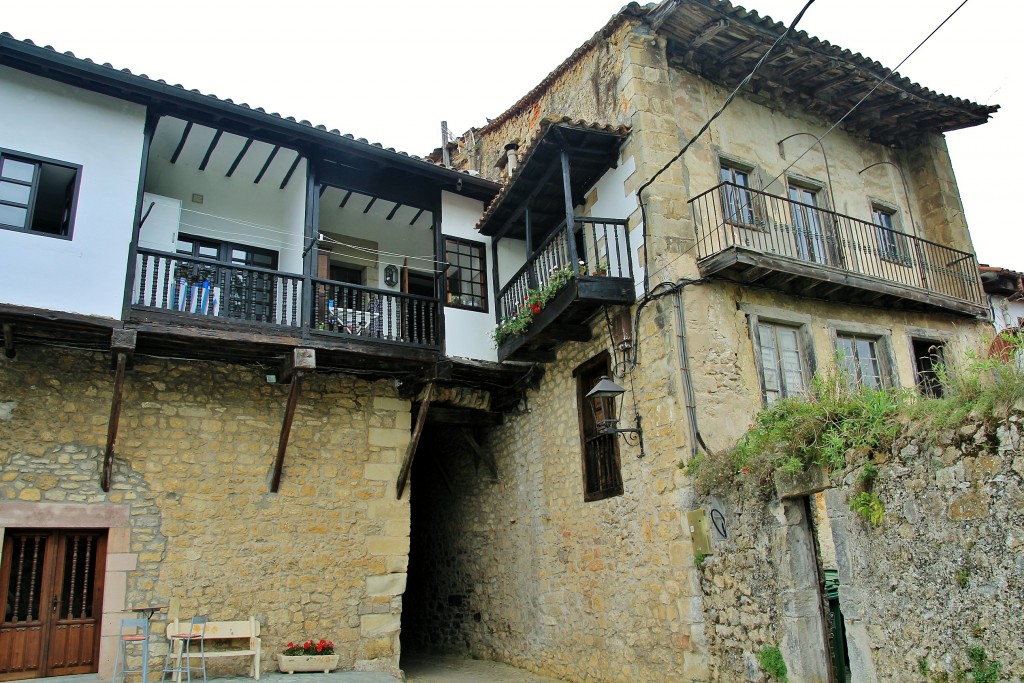 Foto: Centro histórico - Santillana del Mar (Cantabria), España