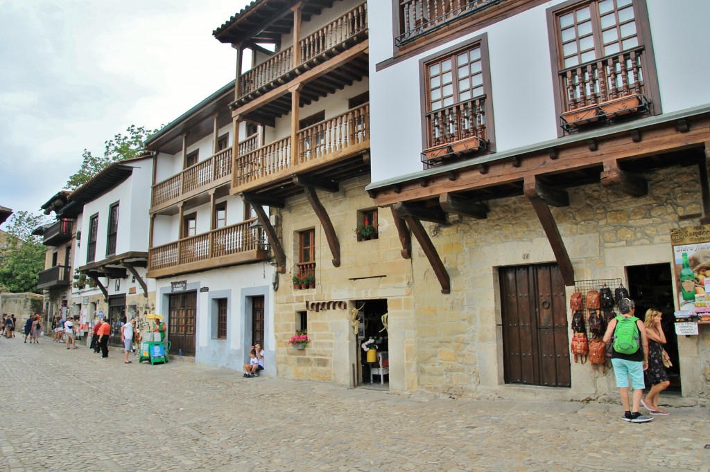 Foto: Centro histórico - Santillana del Mar (Cantabria), España