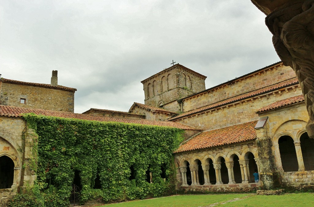 Foto: Colegiata - Santillana del Mar (Cantabria), España
