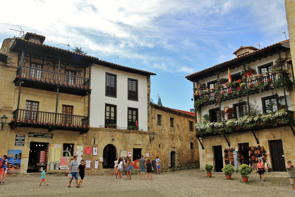 Foto: Centro histórico - Santillana del Mar (Cantabria), España