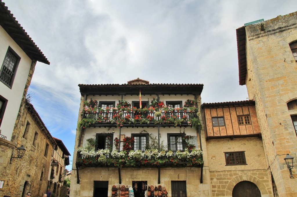 Foto: Centro histórico - Santillana del Mar (Cantabria), España