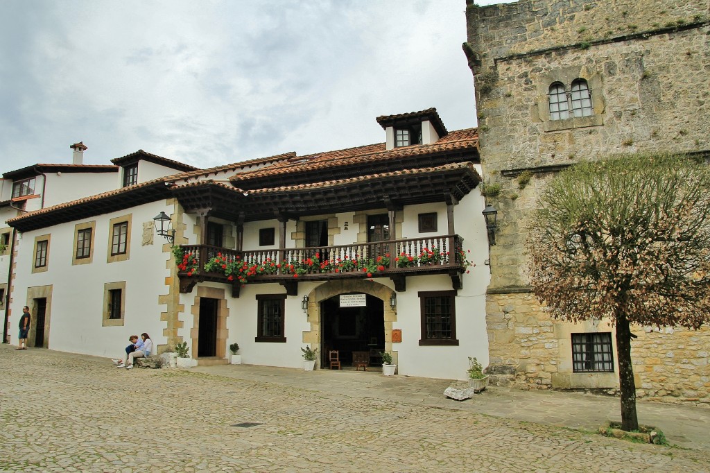 Foto: Centro histórico - Santillana del Mar (Cantabria), España