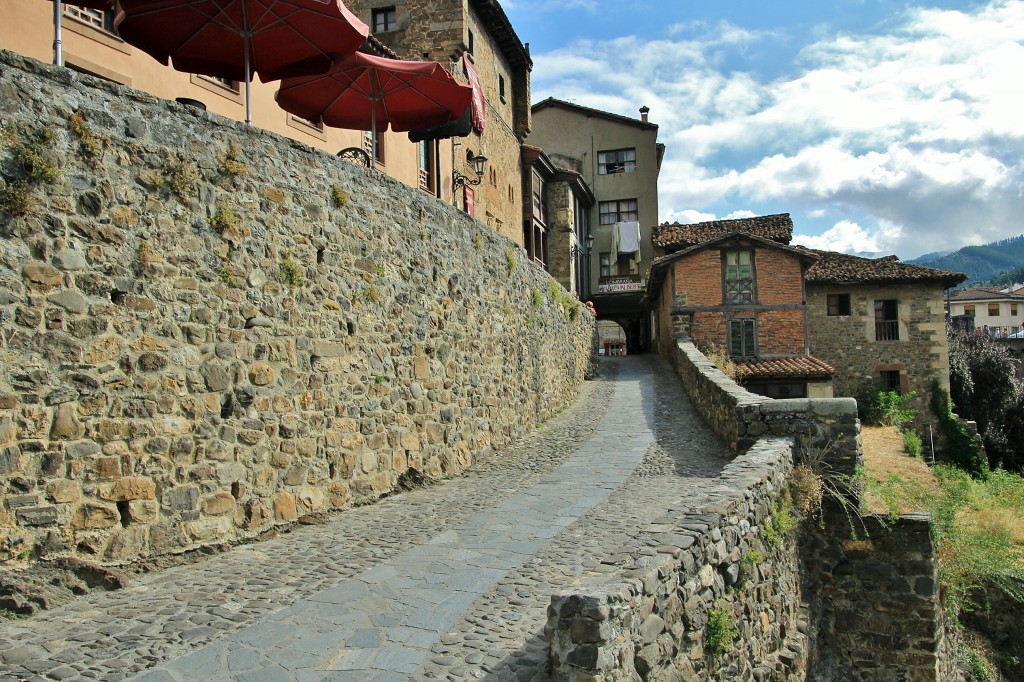 Foto: Centro histórico - Potes (Cantabria), España