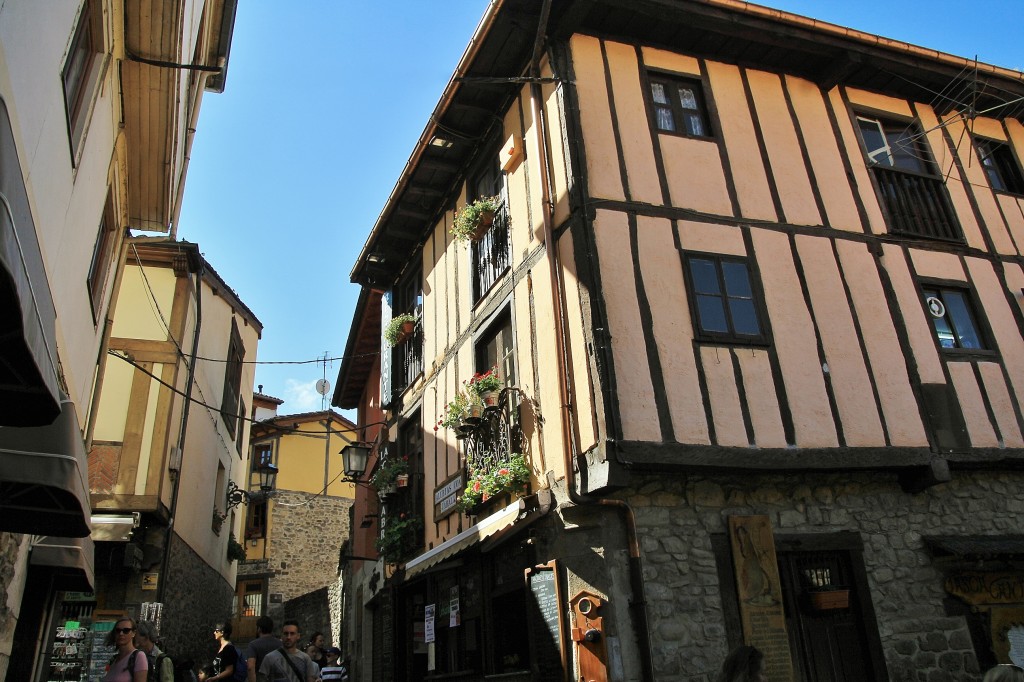 Foto: Centro histórico - Potes (Cantabria), España