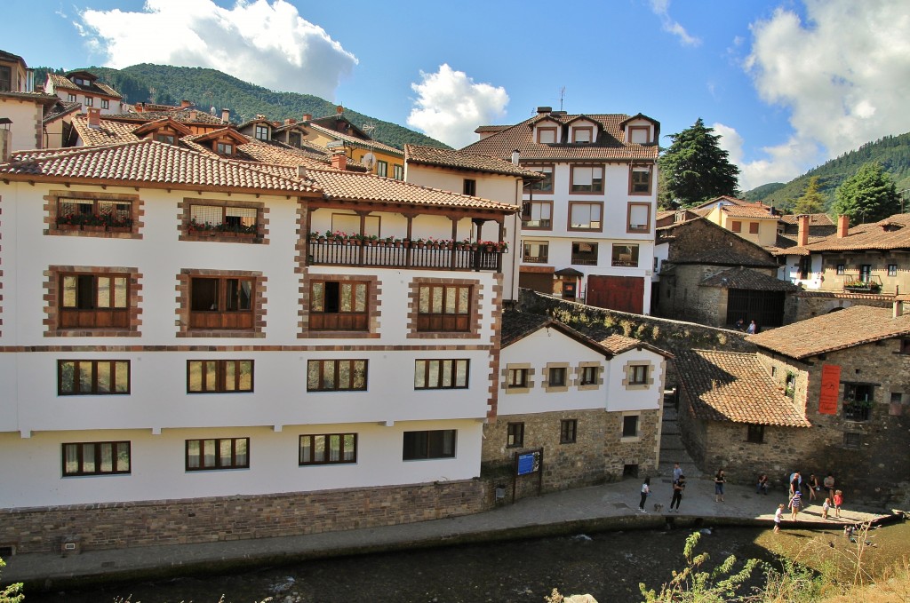 Foto: Centro histórico - Potes (Cantabria), España