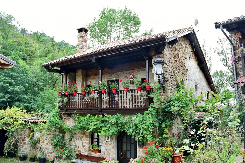 Foto de Bárcena Mayor (Cantabria), España