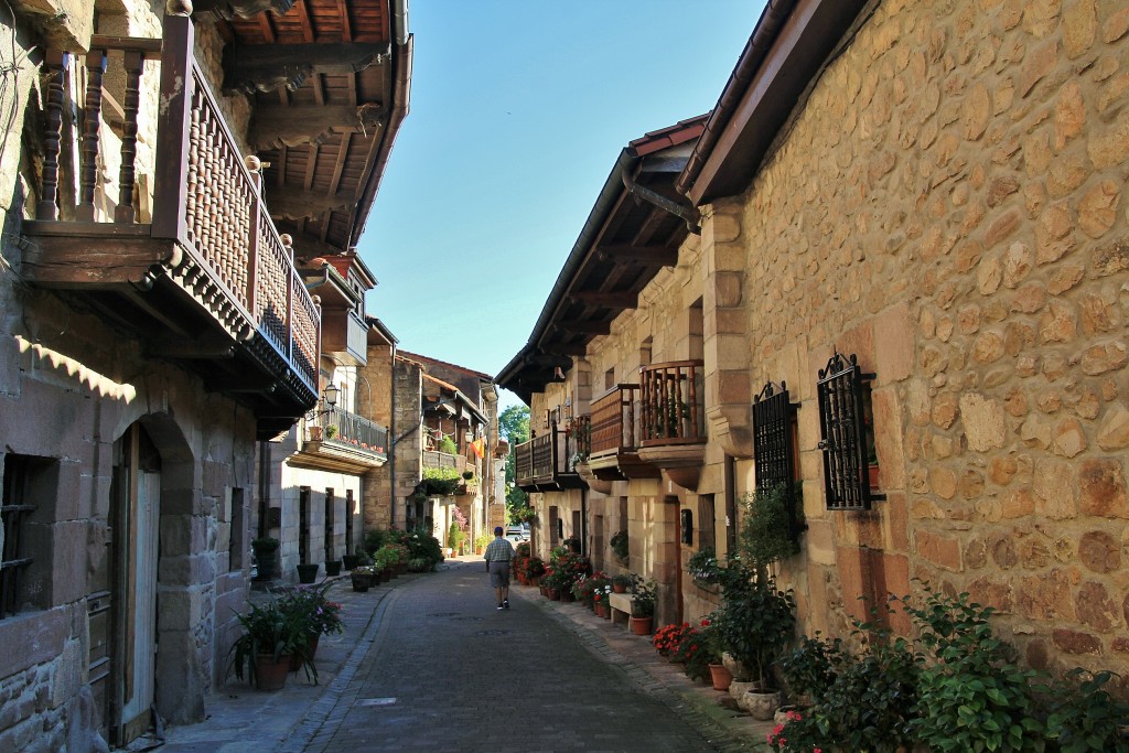 Foto: Vista del pueblo - Riocorvo (Cantabria), España