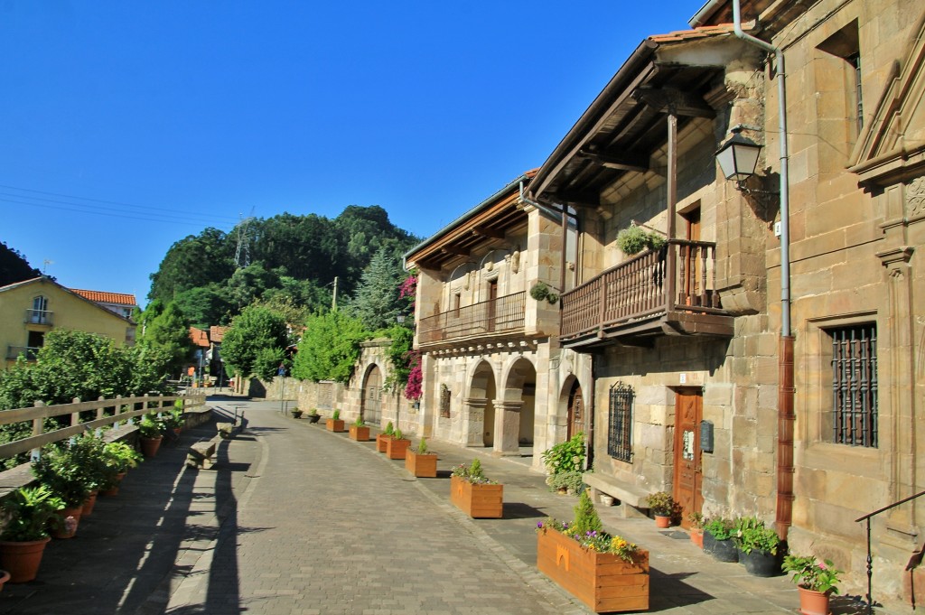 Foto: Vista del pueblo - Riocorvo (Cantabria), España