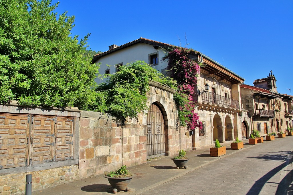 Foto: Vista del pueblo - Riocorvo (Cantabria), España
