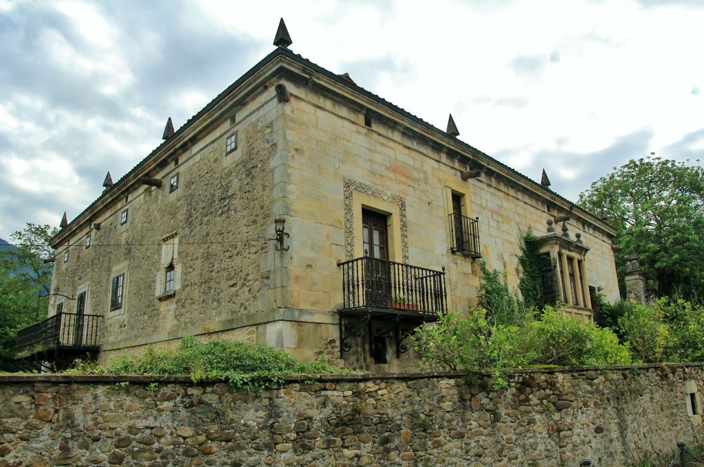 Foto: Vista del Pueblo - Alceda (Cantabria), España