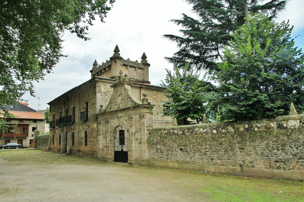 Foto: Vista del Pueblo - Selaya (Cantabria), España