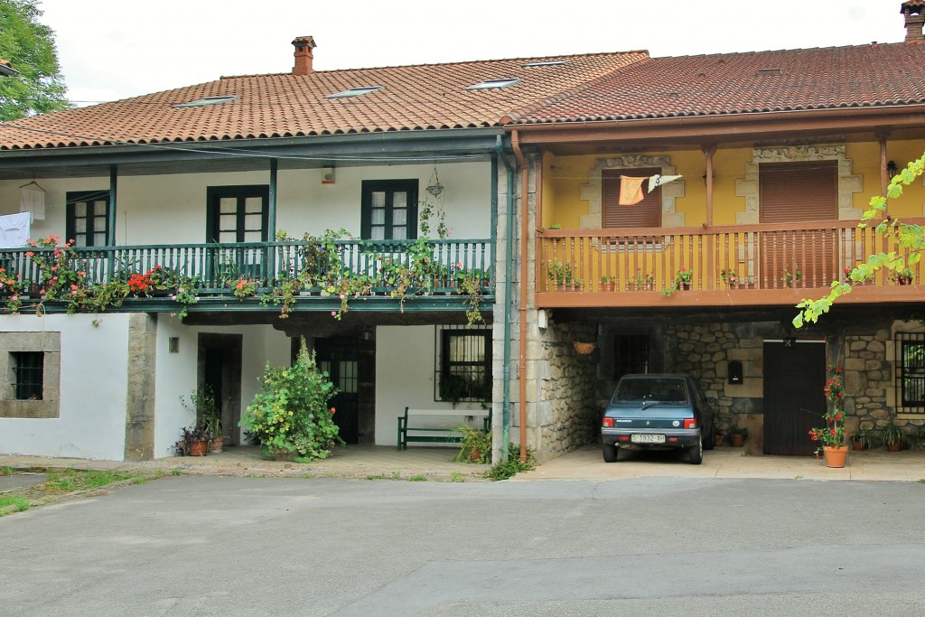 Foto: Vista del Pueblo - Alceda (Cantabria), España