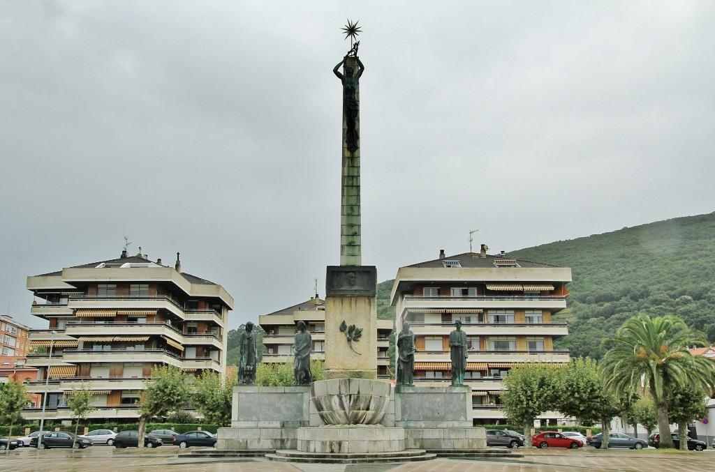 Foto: Vista de la ciudad - Santoña (Cantabria), España