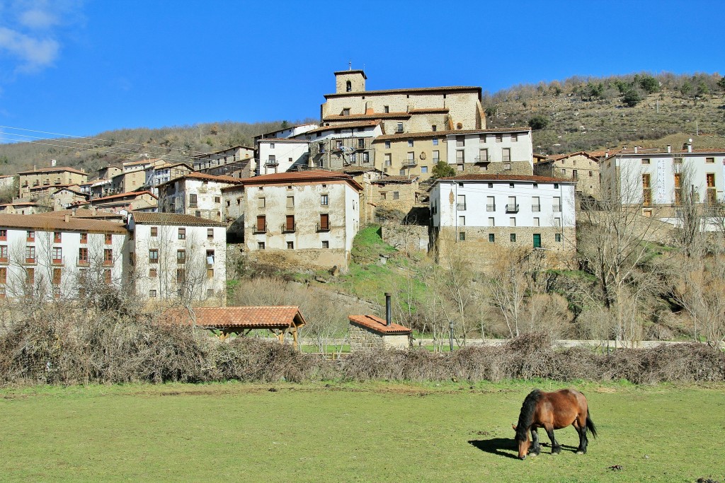 Foto: Vista del pueblo - Villoslada de Cameros (La Rioja), España