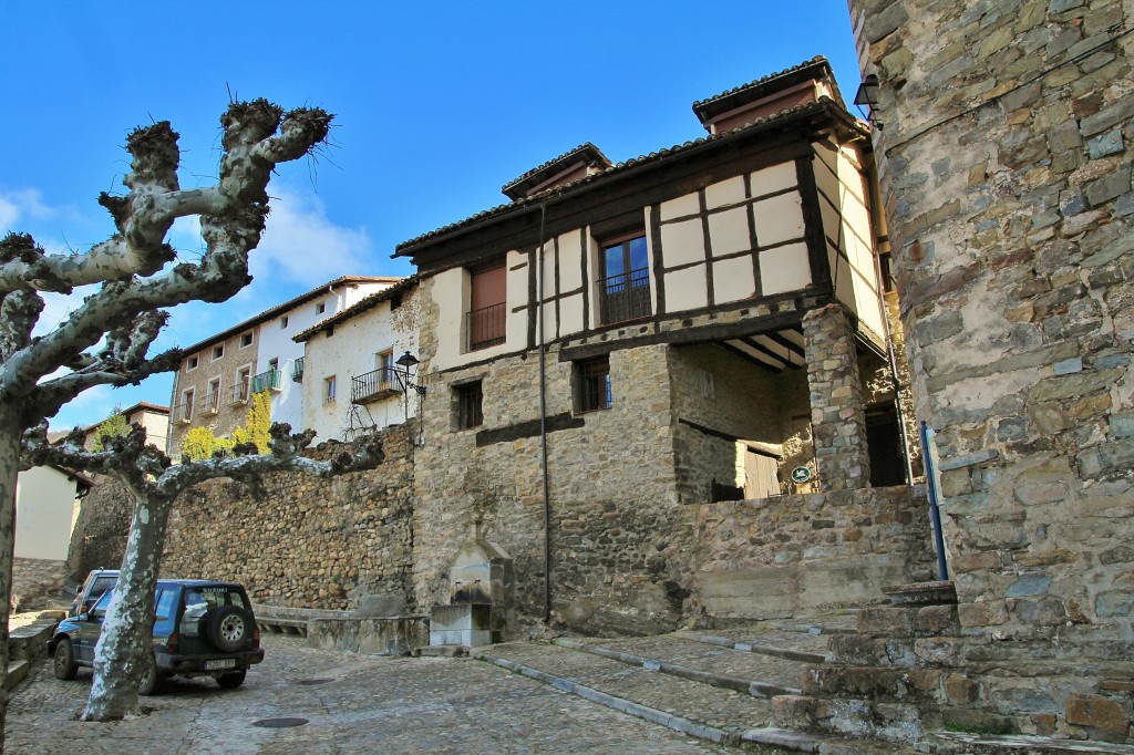 Foto: Vista del pueblo - Villoslada de Cameros (La Rioja), España