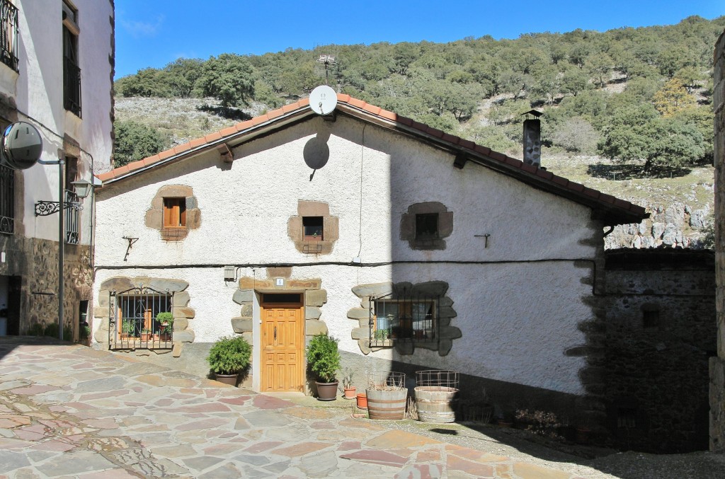 Foto: Vista del pueblo - Ortigosa (La Rioja), España