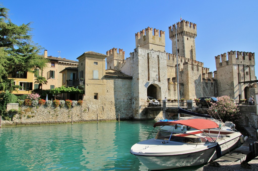 Foto: Rocca Scaligera - Sirmione (Lombardy), Italia