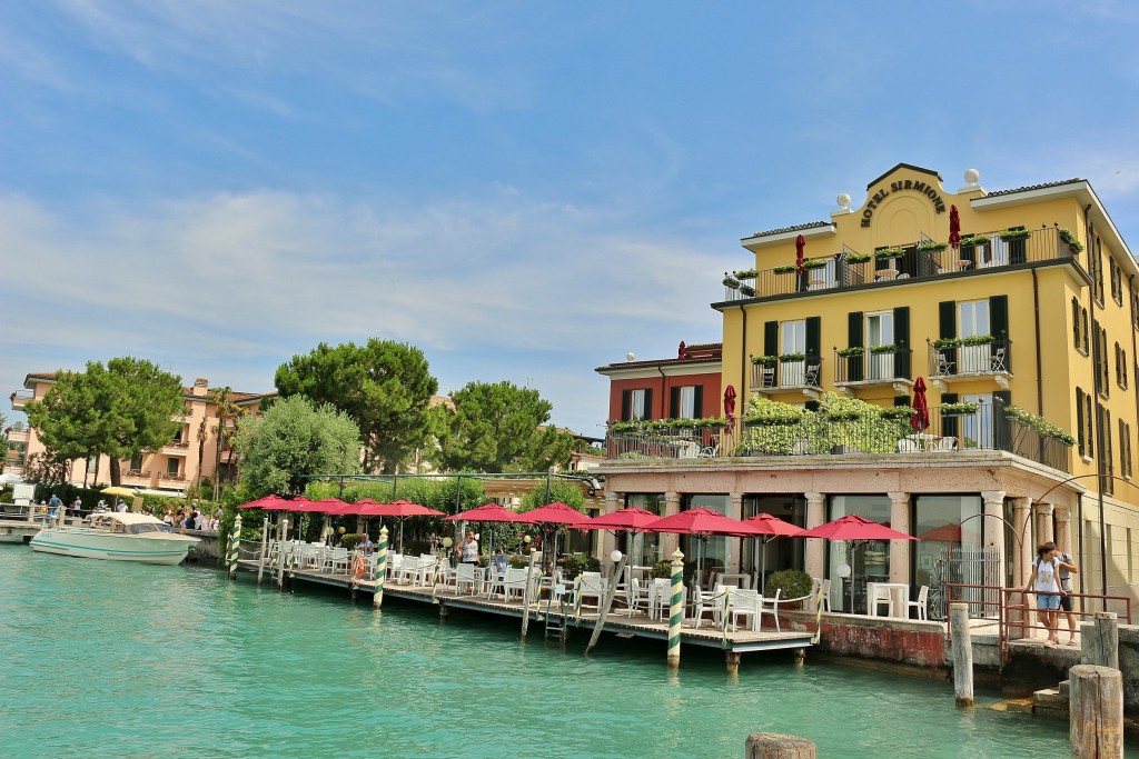 Foto: Centro histórico - Sirmione (Lombardy), Italia