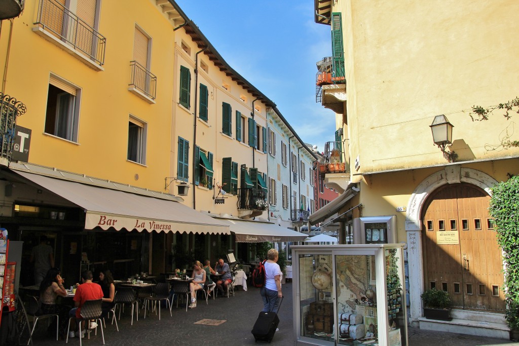 Foto: Centro histórico - Sirmione (Lombardy), Italia