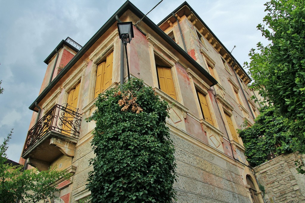 Foto: Bajada del castillo - Verona (Veneto), Italia