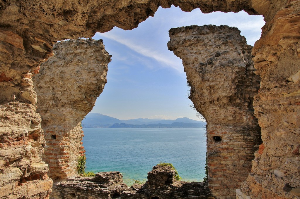 Foto: Gruta de Cátulo - Sirmione (Lombardy), Italia