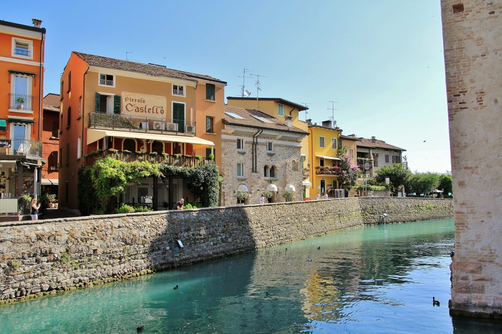 Foto: Centro histórico - Sirmione (Lombardy), Italia