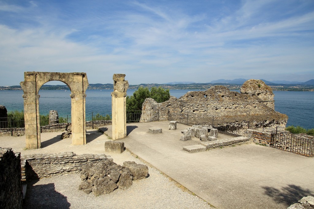 Foto: Gruta de Cátulo - Sirmione (Lombardy), Italia