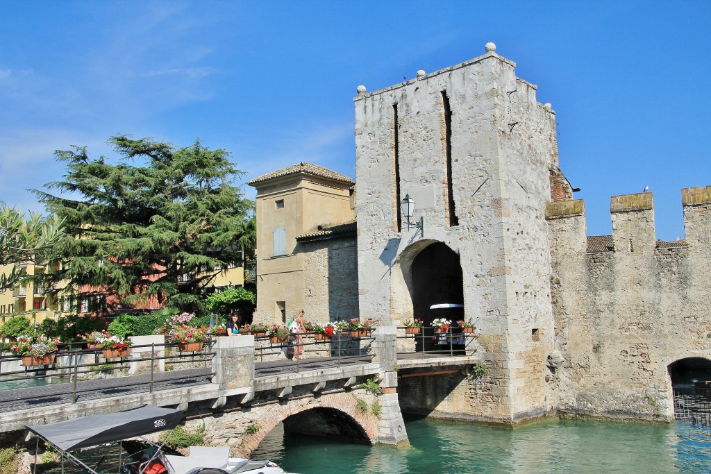 Foto: Rocca Scaligera - Sirmione (Lombardy), Italia