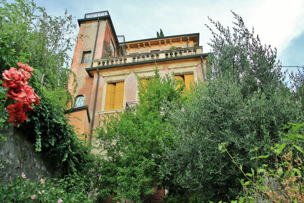 Foto: Bajada del castillo - Verona (Veneto), Italia