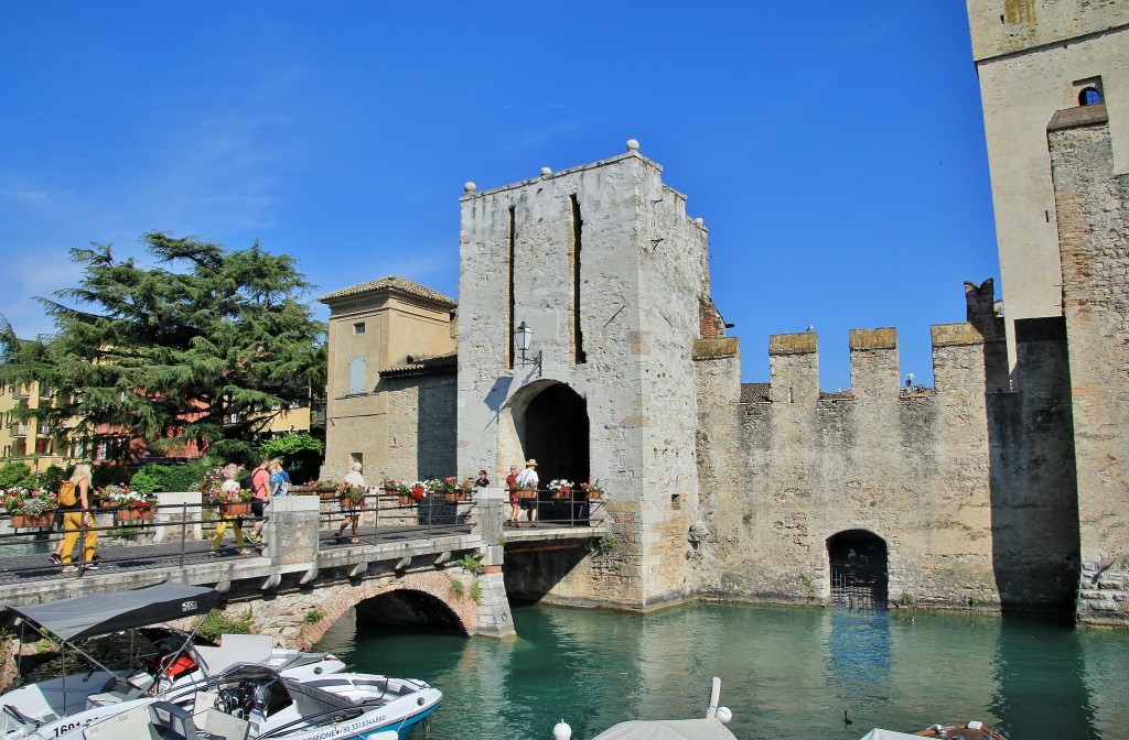 Foto: Rocca Scaligera - Sirmione (Lombardy), Italia