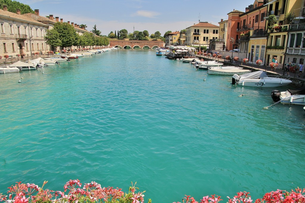 Foto: Centro histórico - Peschiera del Garda (Veneto), Italia