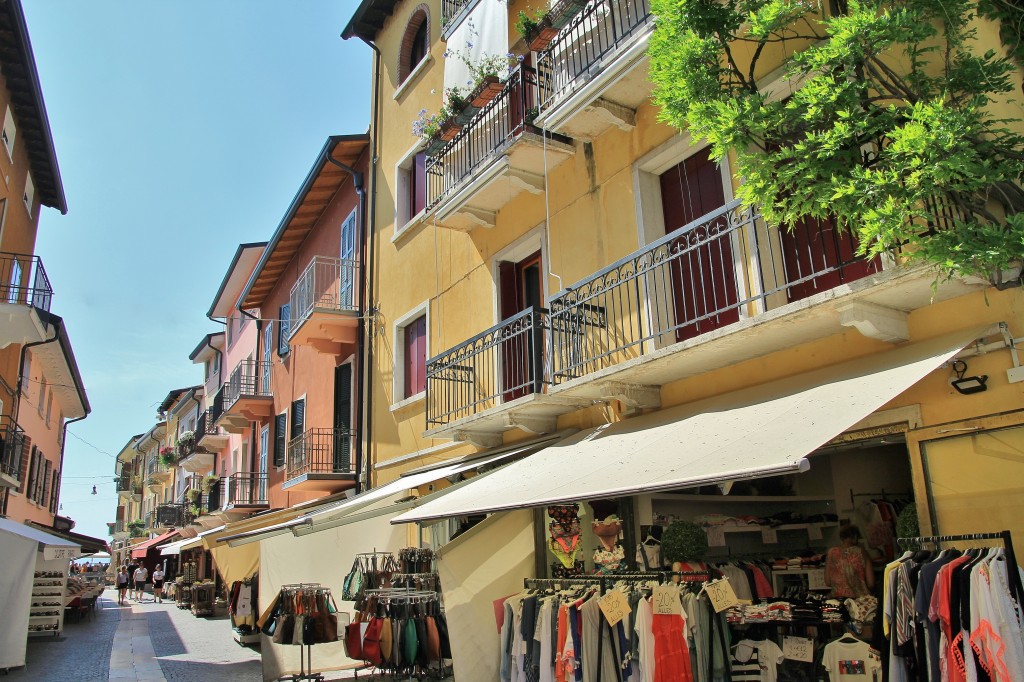 Foto: Centro histórico - Lazise (Veneto), Italia