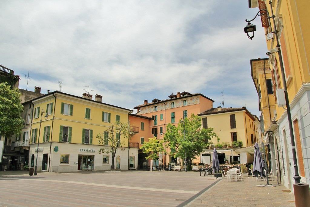 Foto: Centro histórico - Desenzano di Garda (Lombardy), Italia