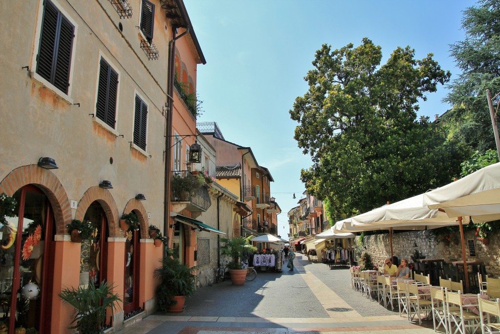 Foto: Centro histórico - Lazise (Veneto), Italia