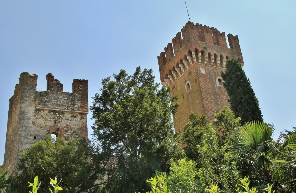 Foto: Centro histórico - Lazise (Veneto), Italia