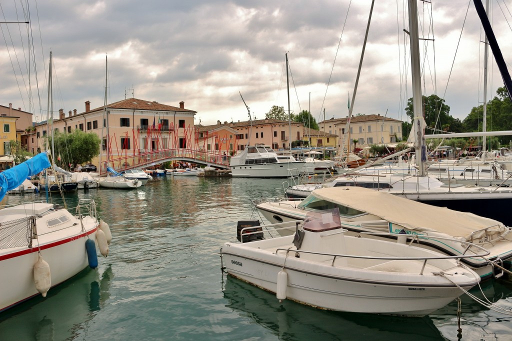 Foto: Puerto - Bardolino (Veneto), Italia
