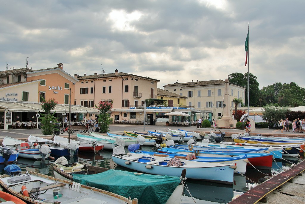 Foto: Puerto - Bardolino (Veneto), Italia