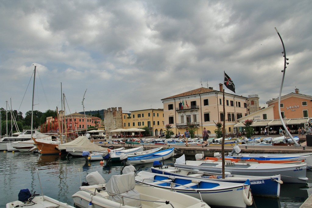 Foto: Puerto - Bardolino (Veneto), Italia