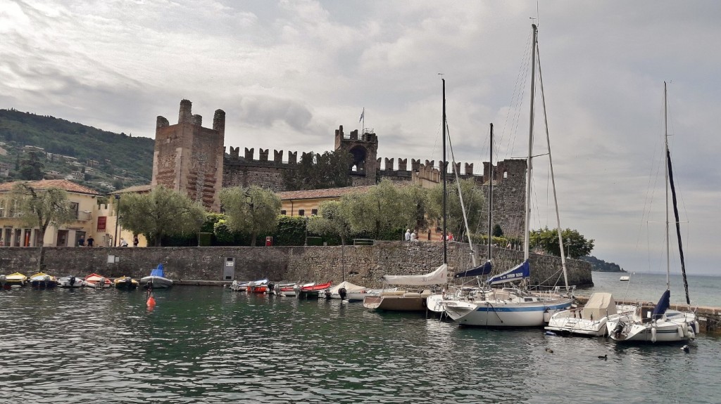 Foto: Puerto - Torri del Benaco (Veneto), Italia