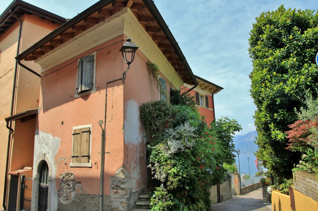 Foto: Centro histórico - Brenzone (Veneto), Italia
