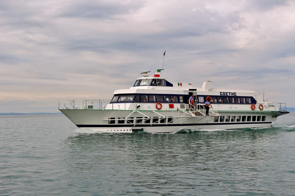 Foto: Transbordador - Bardolino (Veneto), Italia