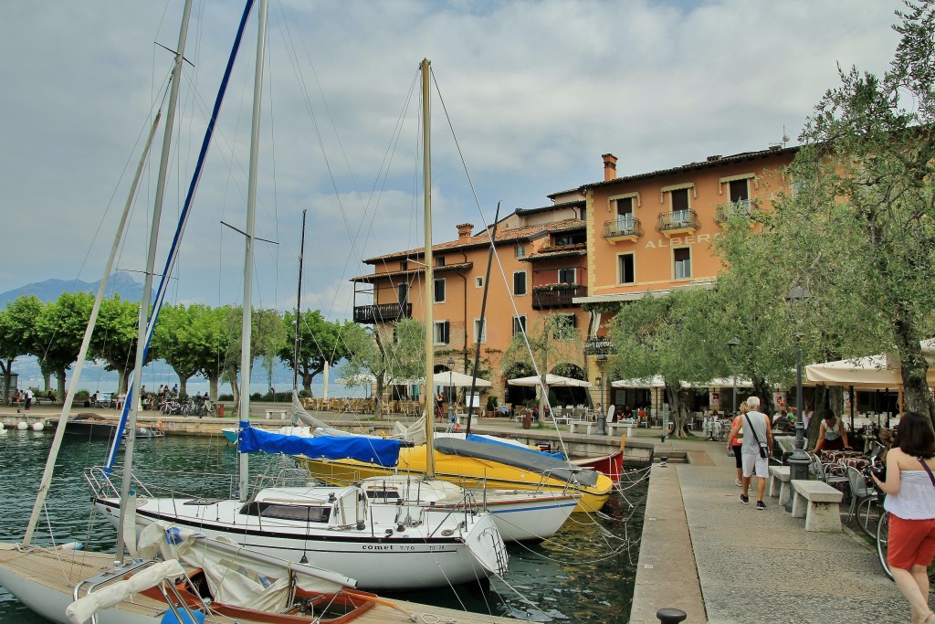 Foto: Puerto - Torri del Benaco (Veneto), Italia